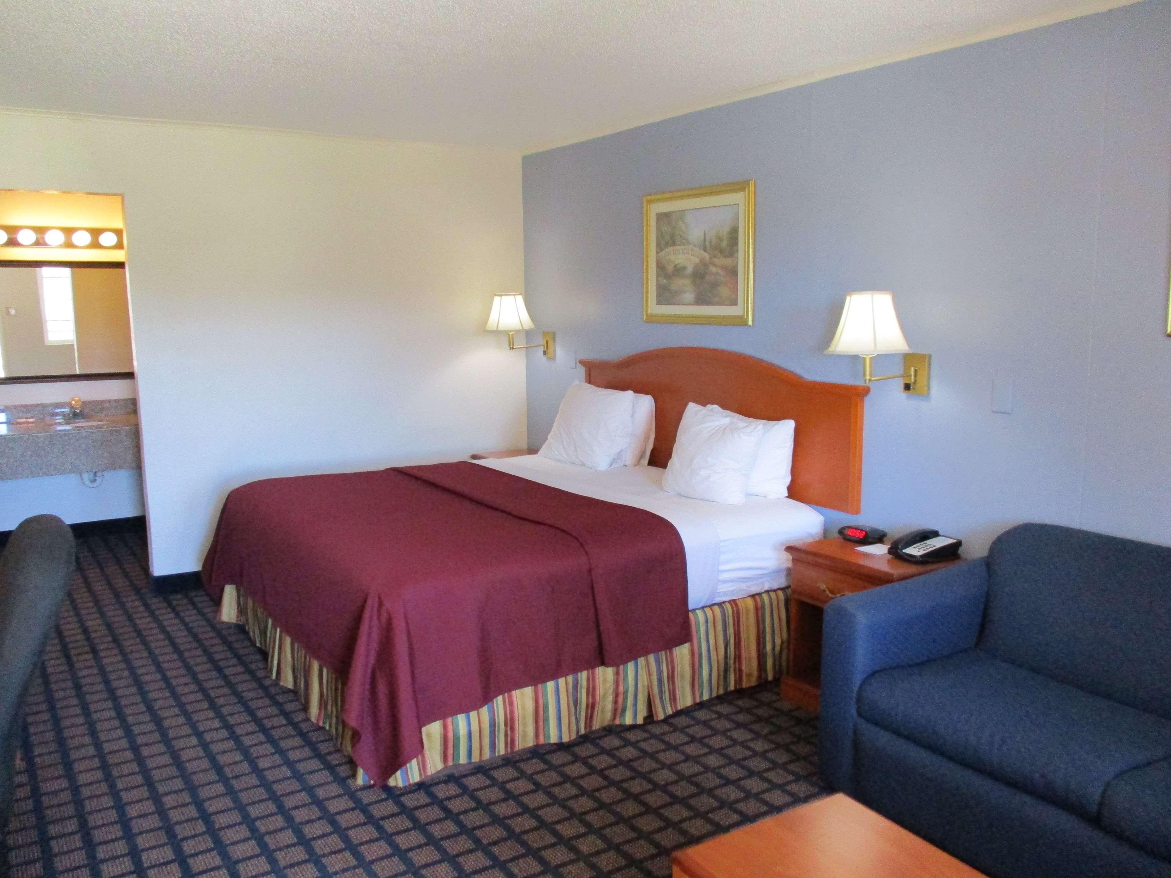 Best Western Palestine Inn Bagian luar foto