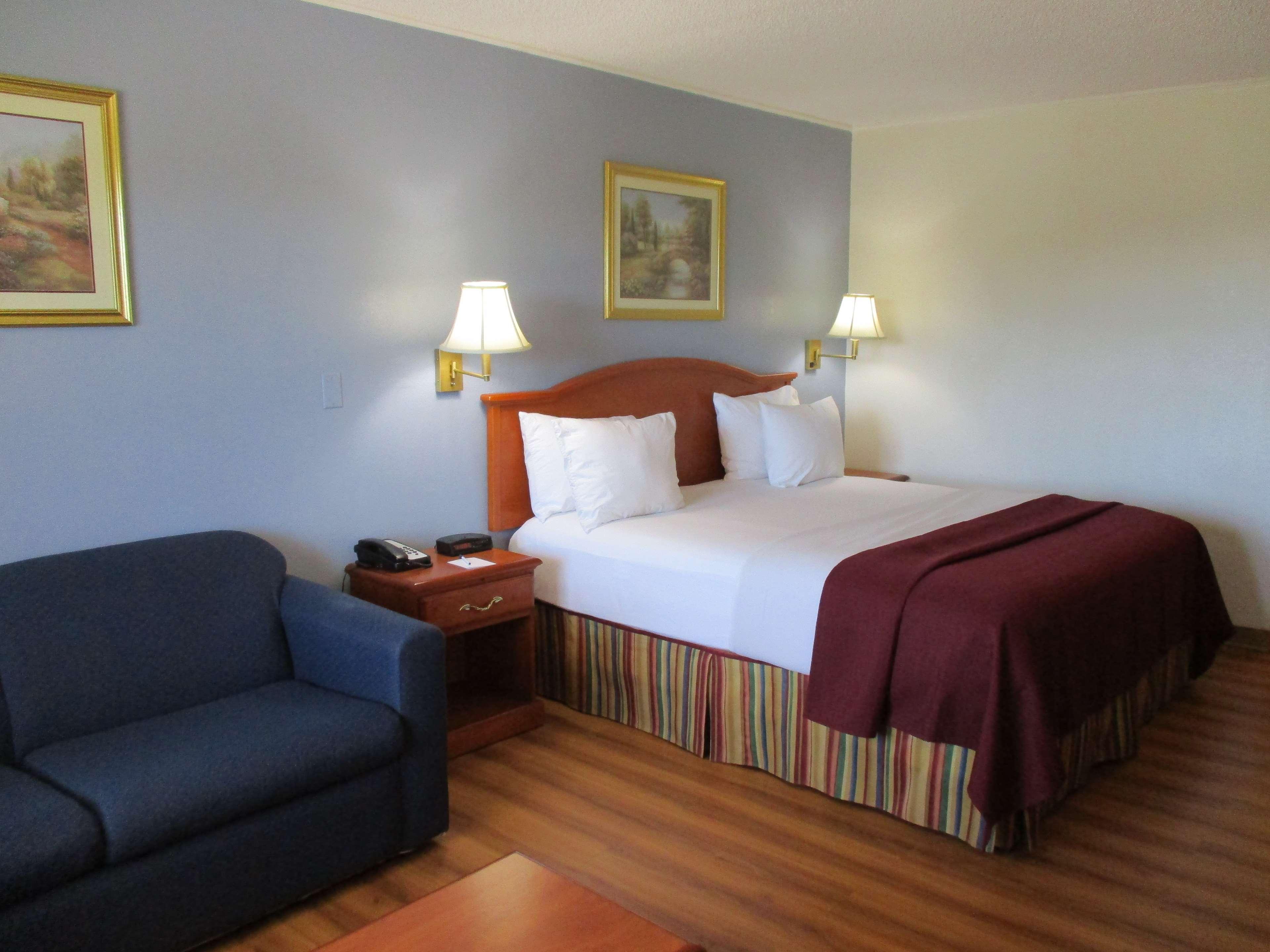Best Western Palestine Inn Bagian luar foto