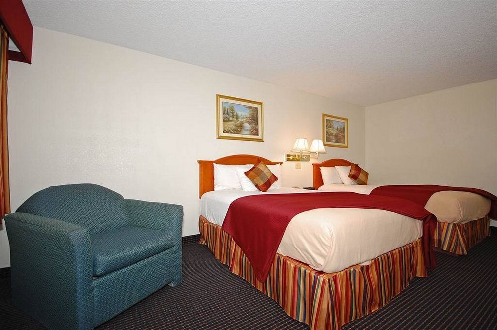 Best Western Palestine Inn Bagian luar foto