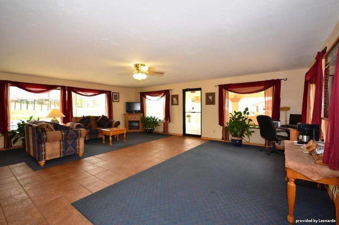 Best Western Palestine Inn Bagian luar foto