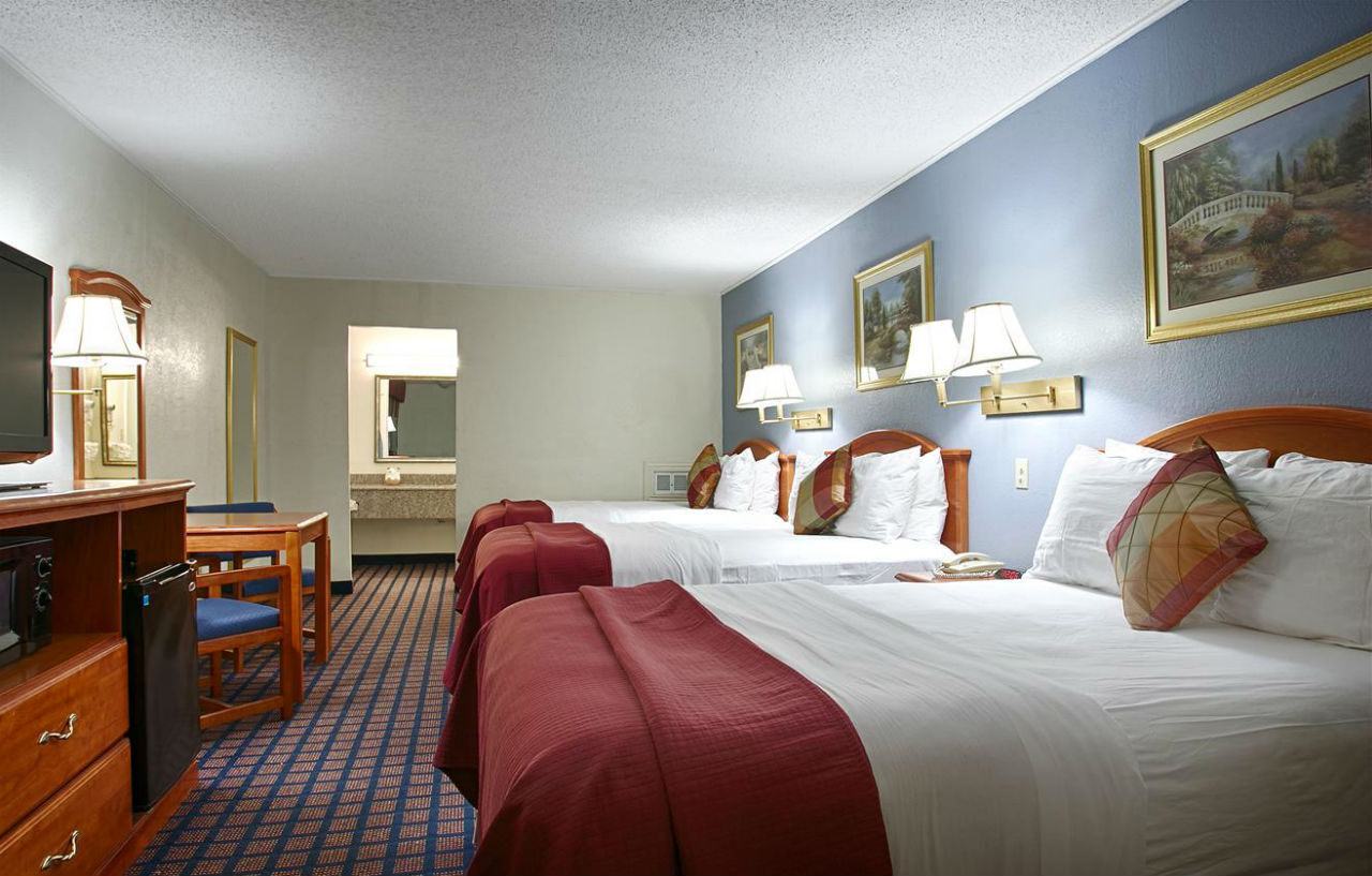 Best Western Palestine Inn Bagian luar foto